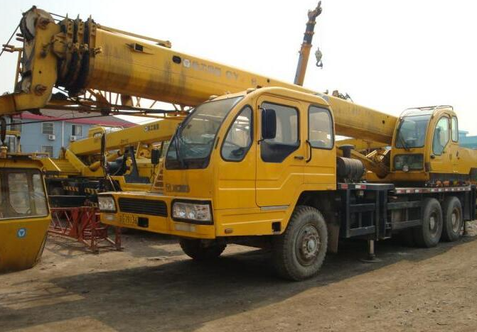 昆山吊车出租电话号码